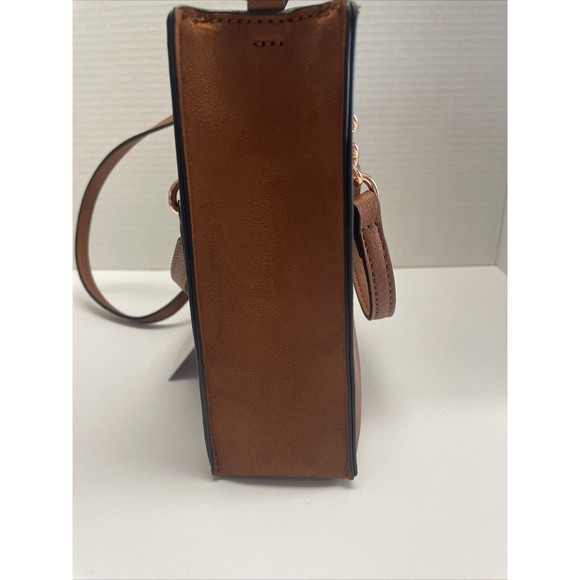 LC Lauren Conrad Kylie Chain Crossbody Bag Saddle Color With  Adjustable Straps - Picture 5 of 12